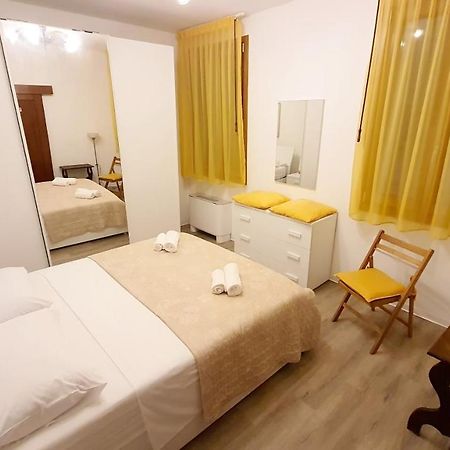 Calle Dei Guardiani Rooms Venice Ngoại thất bức ảnh